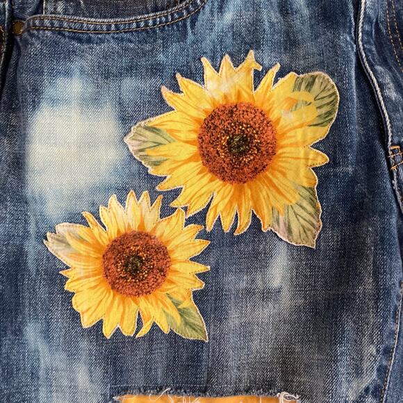 Upcyled Boyfriend Art Jeans 36 x 30 Altered Patchwork Bleach Patched Appliques - Picture 6 of 14